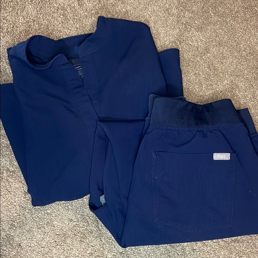 Women’s Figs Navy Scrub Set